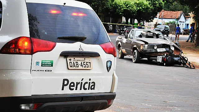 Motociclista vítima de motorista bêbado foi transferida para a Santa Casa