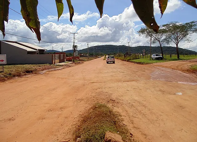 Obras começará a encascalhar a Avenida Matheus Muller na segunda