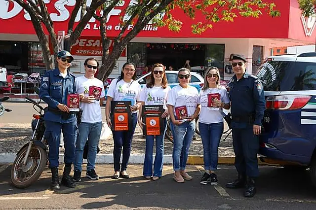 Programa ‘Mulher Segura’ e PM de Jardim realizam blitz de conscientização sobre Agosto Lilás