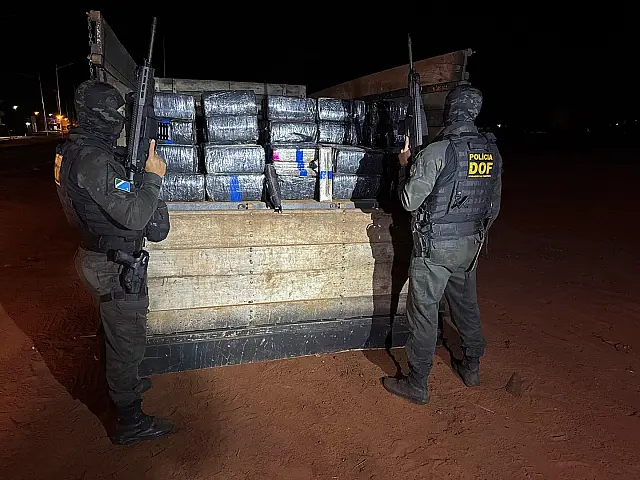 DOF apreende 2,8 toneladas de maconha na MS-295
