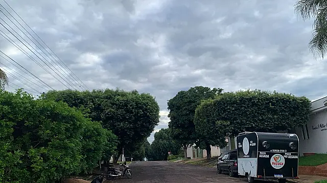 Aquidauana tem sábado nublado e previsão de chuva intensa