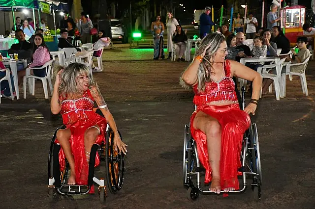 Feira da Estação reúne comunidade em noite de cultura, sabores e lazer em Aquidauana