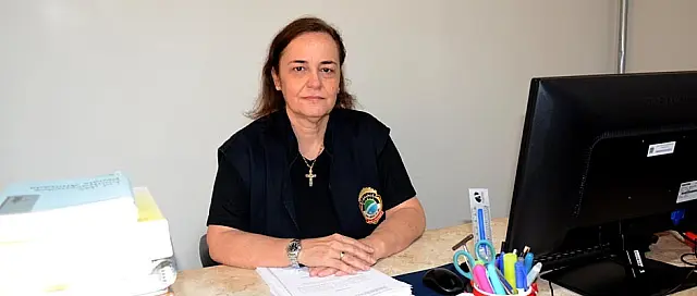 "Os filhos ficam traumatizados e divididos entre o pai agressor e a mãe vítima", diz delegada