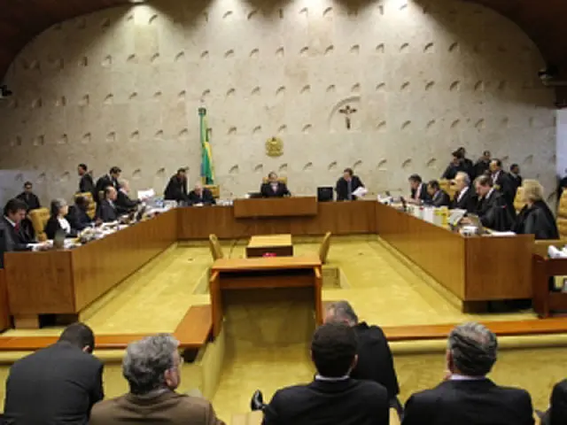 Placar do chamado mensalão já condena Valério e mais três