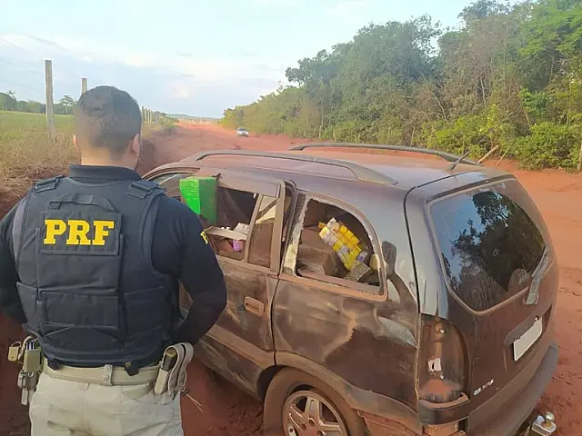 PRF apreende mais de 500 kg de maconha na BR-267