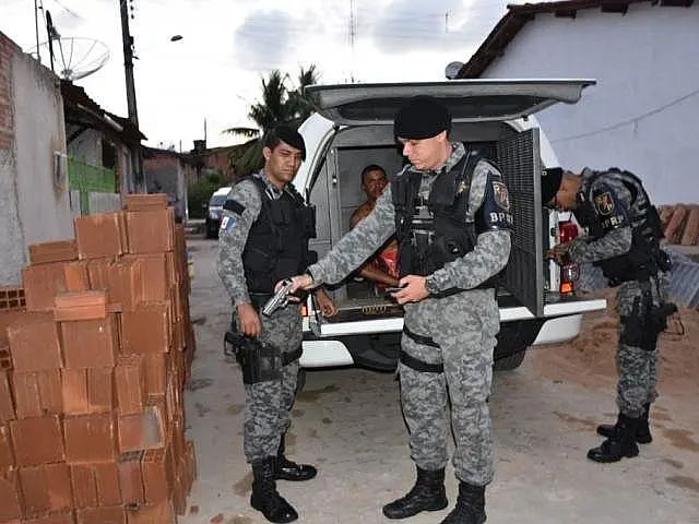Operação caça integrantes de facções em 15 estados, entre eles MS