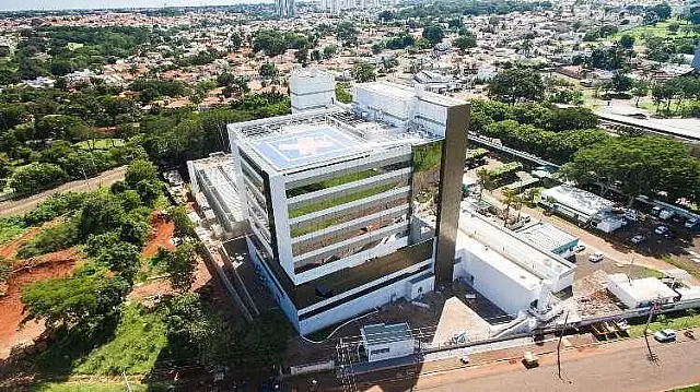 No "limite", hospitais fazem apelo à população em meio ao caos