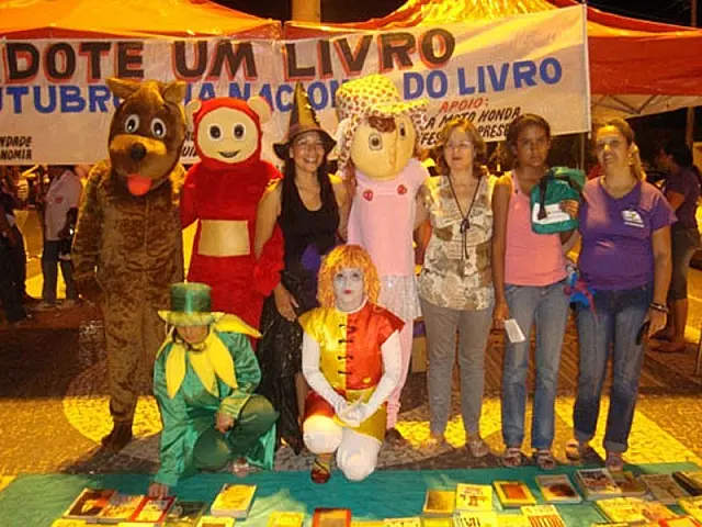 Curso técnico em Bibliotecas promove evento alusivo ao Dia Nacional do Livro Infantil