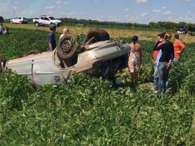 Vítima de capotamento morre em hospital