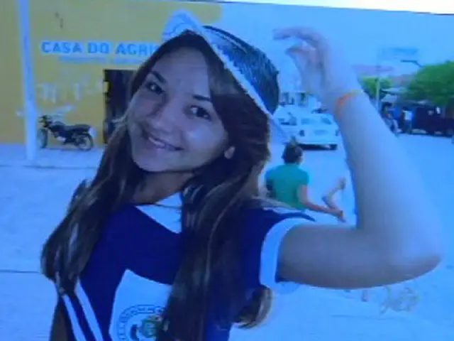 Jovem de 15 anos é assassinada pelo namorado no interior do Ceará