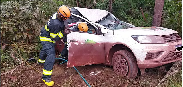 Pai e filha são as vítimas do acidente fatal da 262