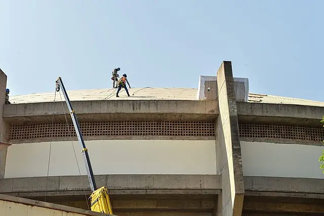 Isolamento termoacústico começa a ser instalado no Ginásio Guanandizão
