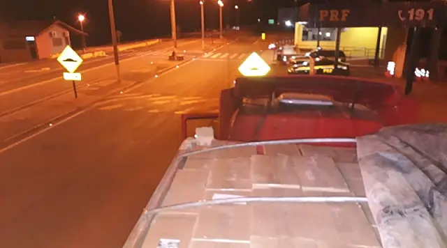 PRF apreende 475 mil maços de cigarros contrabandeados