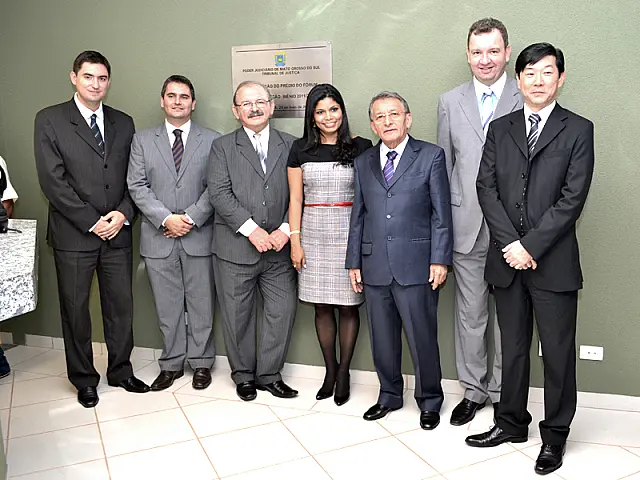 Juíza Nária Cassiana comemora inauguração do prédio do Fórum