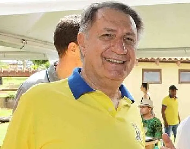 Morre de covid-19 Jamil Name
