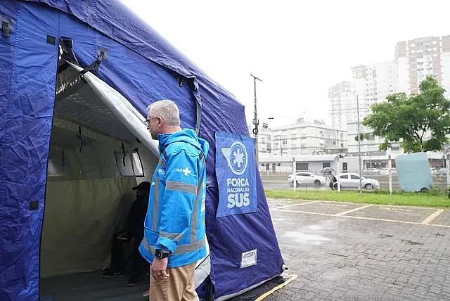 Saúde vai contratar 890 temporários para atuar na emergência do Rio Grande do Sul