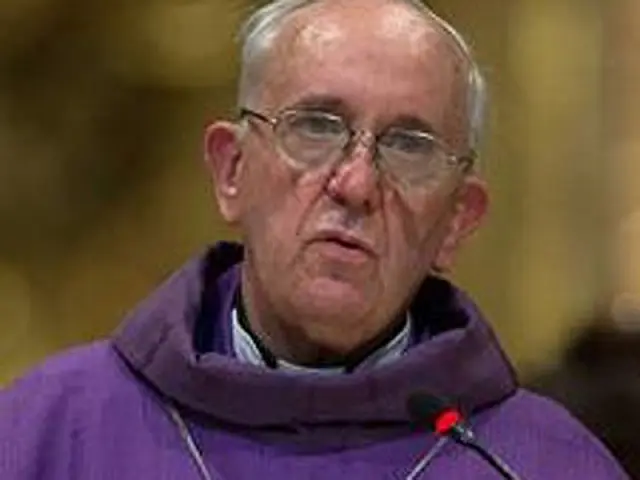 Argentino Jorge Mario Bergoglio é eleito o novo papa