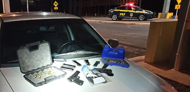 PRF apreende armas, munições e drogas em Ponta Porã