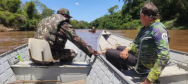 PMA autua dois homens por pesca ilegal no Rio Miranda