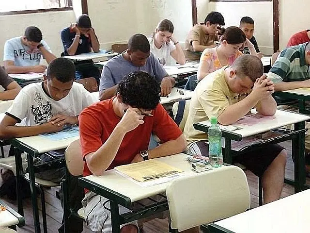 Prova do Enade acontece neste domingo