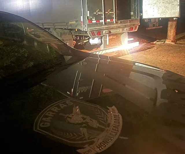 Caminhoneiro é flagrado com carga clandestina avaliada em R$ 500 mil