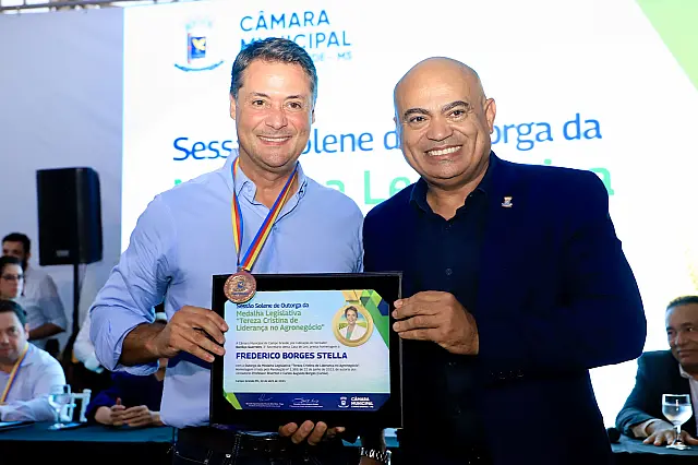 De Aquidauana, Frederico Stella recebe Medalha Tereza Cristina de Liderança no Agronegócio