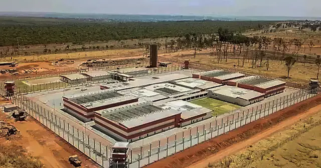 PF prende mulher suspeita de ajudar em fuga de presídio federal