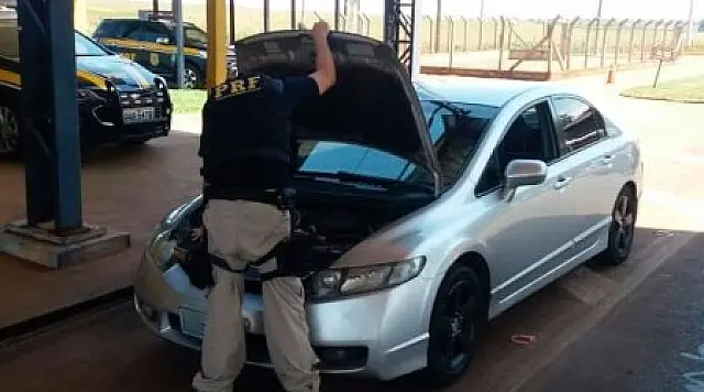 PRF recupera em MS veículo roubado no estado do Mato Grosso