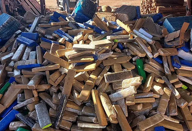 Polícia Civil incinera 3,5 toneladas de drogas em Bonito