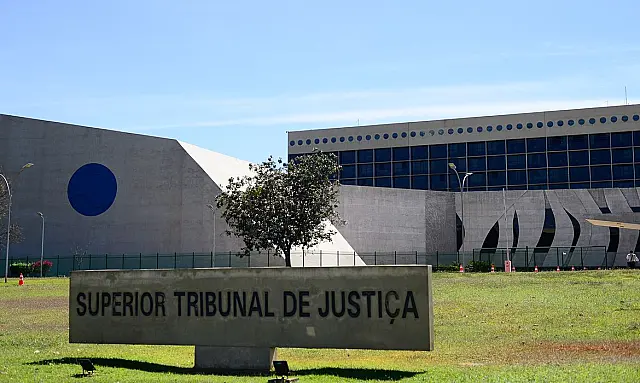 STF prorroga até setembro prazo de suspensão da desoneração da folha