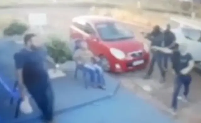Homem é assassinado na frente da família em MS