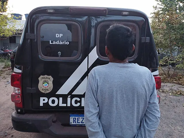 Homem é preso após perseguir e tentar estuprar mulher em Ladário
