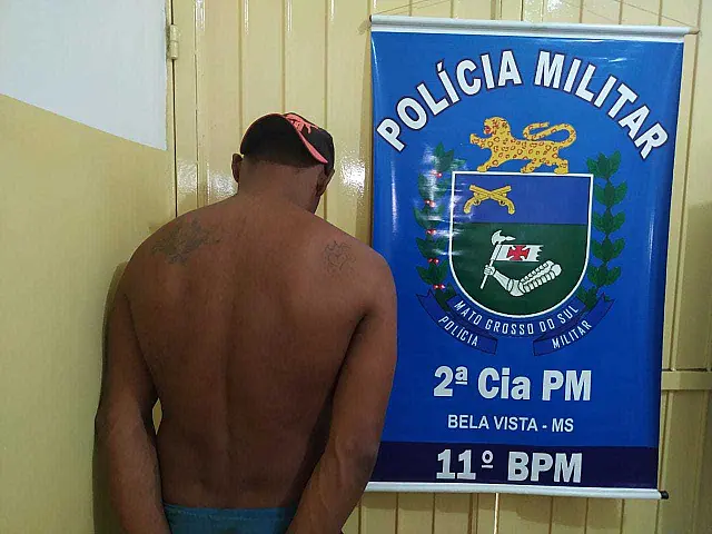 Homem com tornozeleira e mulher foragida são presos em Bela Vista