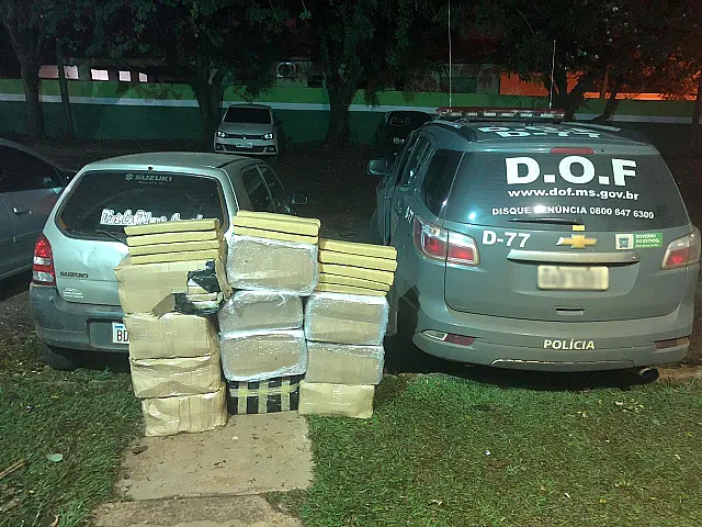 DOF apreende veículo carregado com 277 kg de maconha na MS-384
