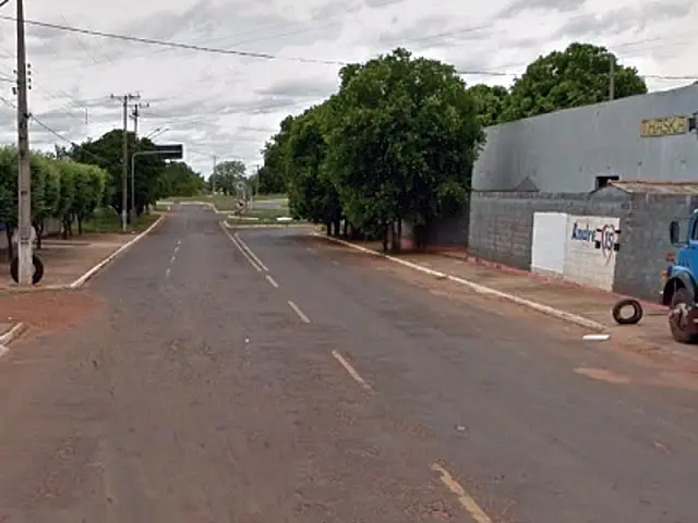 Rapaz é esfaqueado duas vezes e fica com as vísceras expostas em clube dançante