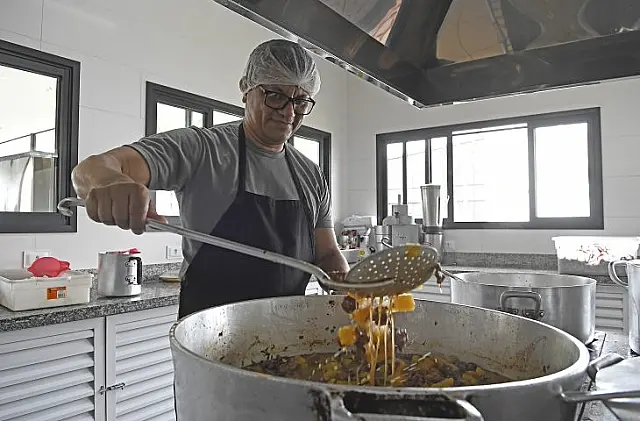 Inscrições para agentes de limpeza e merenda de MS abre na segunda-feira
