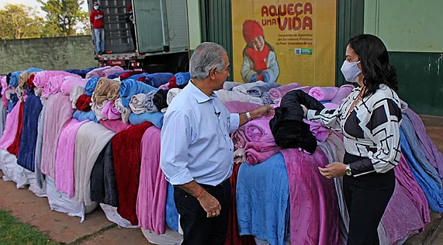 Aquidauana e Anastácio recebem mais de 2 mil cobertores para pessoas carentes
