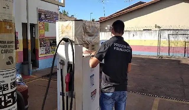 Procon Estadual autua posto de combustível que reajustou preços três vezes em um dia