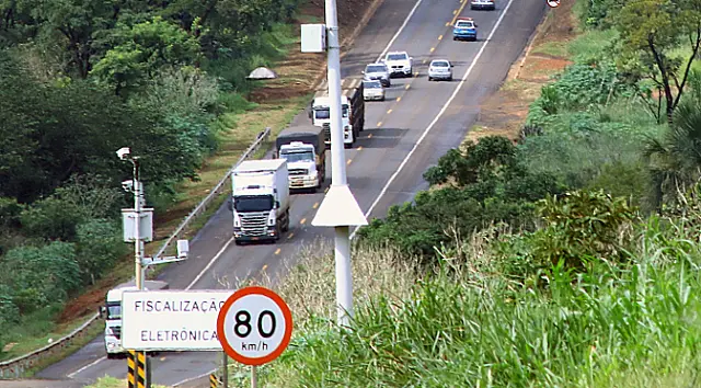 Agências do Detran terão atendimentos diferenciados hoje