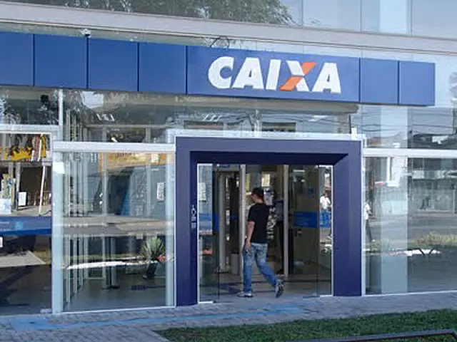 Caixa interrompe serviços de saque e débito no próximo domingo