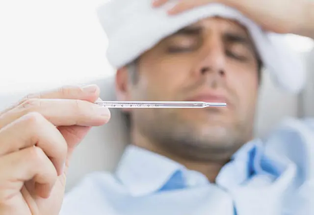 Covid-19 e Dengue: especialista orienta como distinguir os sintomas