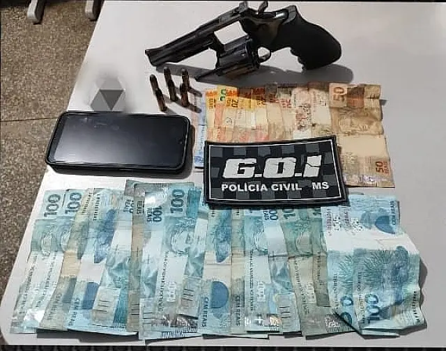 Polícia Civil prende foragido e apreende arma de fogo em Rio Verde
