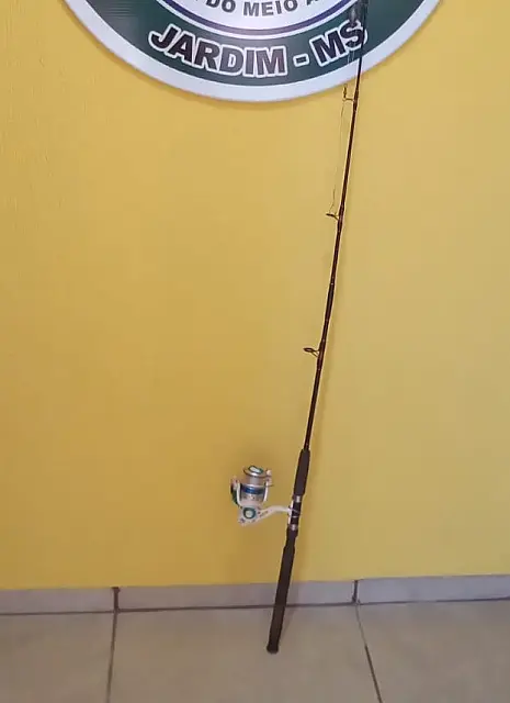 Homem de 49 anos é preso pela PMA por pesca ilegal no rio Miranda