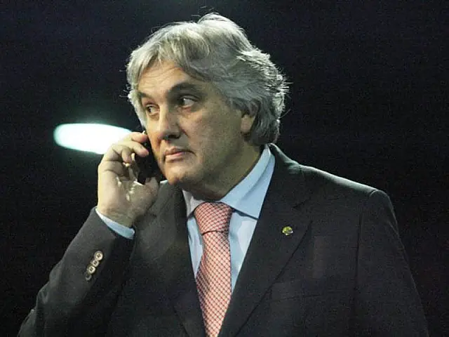 Líder do governo no Senado, Delcidio do Amaral é preso pela Polícia Federal