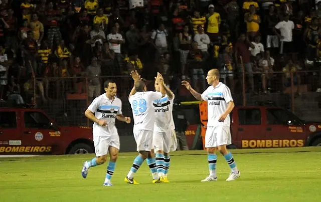 Confira os resultados desta quinta-feira no futebol brasileiro