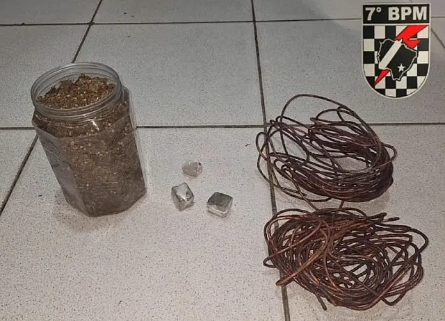 Primos são presos por furto de fios e tráfico de drogas em Aquidauana
