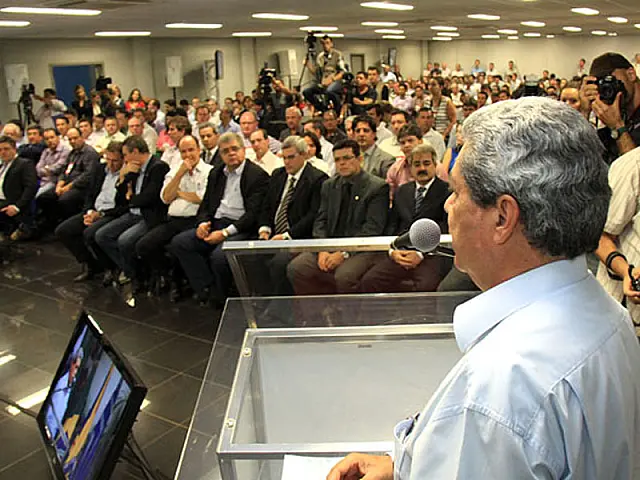 Governador destaca a ExpoCidades como uma oportunidade para prefeitos aprimorarem sua gestão