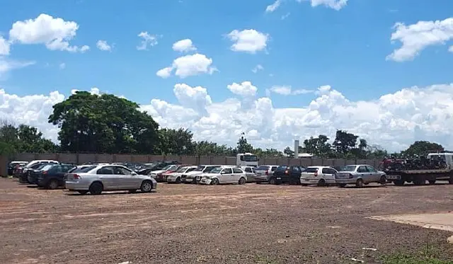 Leilão do Detran/MS com 260 veículos sucatas aproveitáveis abre nesta terça-feira