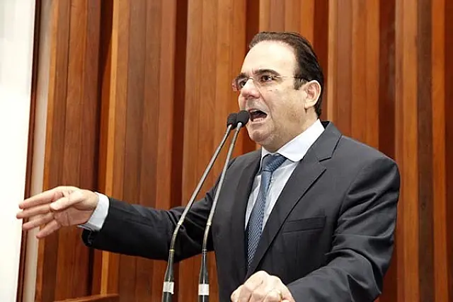 Felipe solicita ao DNIT reparos emergenciais no trecho da BR-267 entre Jardim e Porto Murtinho