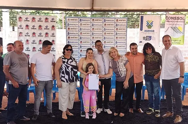Sonho realizado: 60 famílias de Mundo Novo terminam o ano com a chave da casa própria